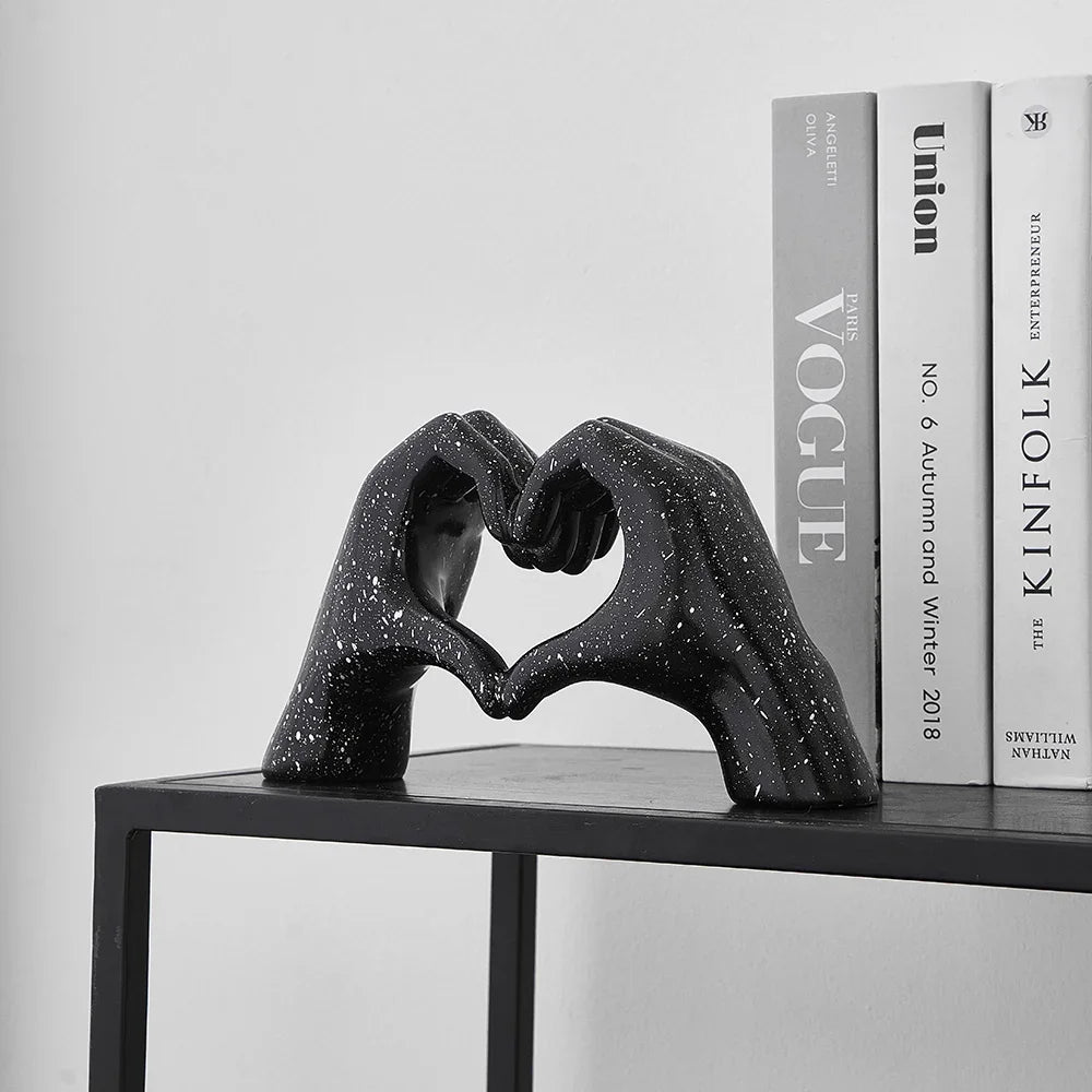 Minimalism Heart Gesture Sculpture Resin Abstract Hand Love Statue Figurine Home Living Room Desktop Decoration Accessories